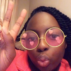 Meet your Posher, Whitney